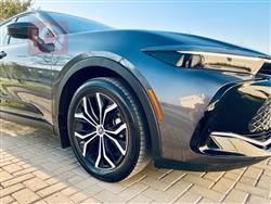 تۆیۆتا کراون